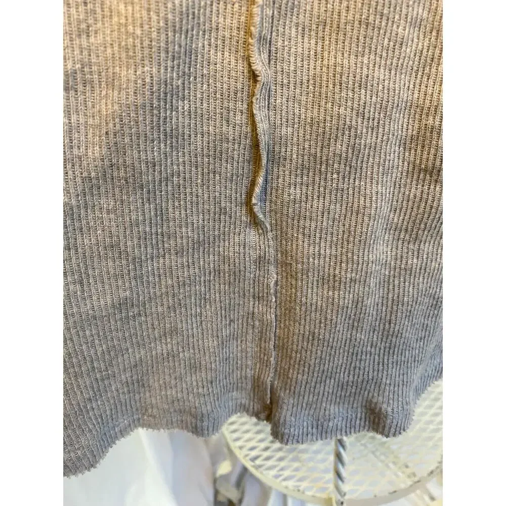 Free People Top Turtleneck Gray Longsleeve Button Cuff Detail Cotton Med - Picture 7 of 11